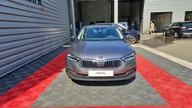 Skoda Octavia image 3