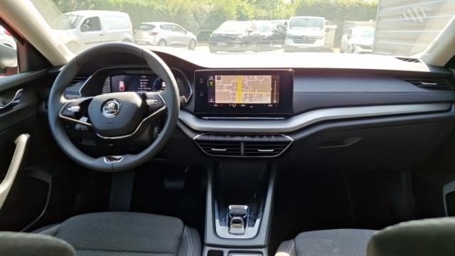 Skoda Octavia image 4