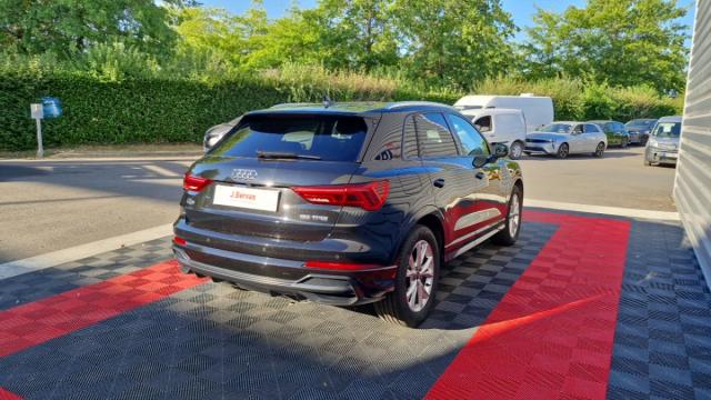 Audi Q3 image 2