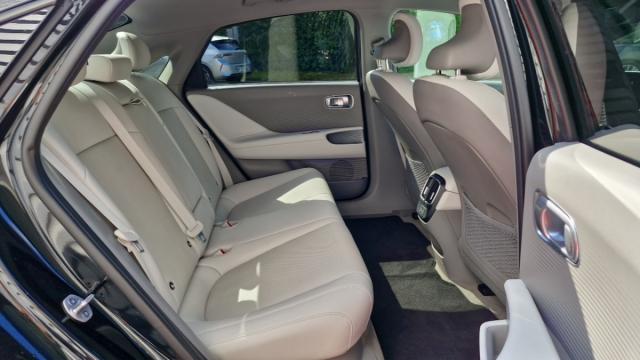 Hyundai Ioniq 6 image 1