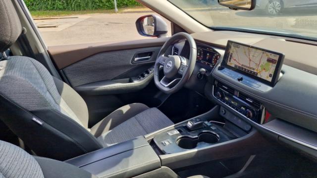 Nissan X-Trail image 5