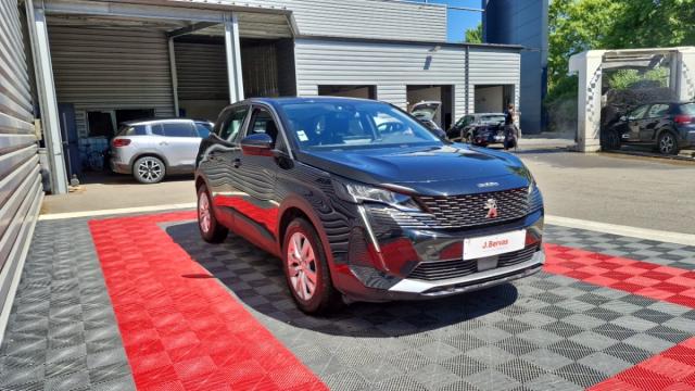 Peugeot 3008 image 2