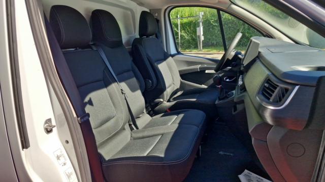 Renault Trafic image 5