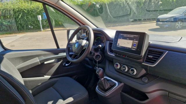 Renault Trafic image 3