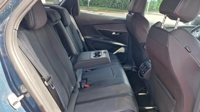 Peugeot 3008 image 8
