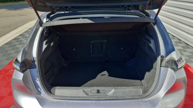 Peugeot 308 image 6