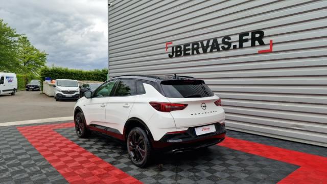 Opel Grandland image 2
