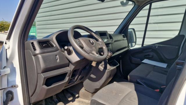 Renault Master image 8
