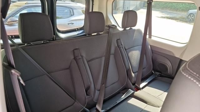 Renault Trafic image 7
