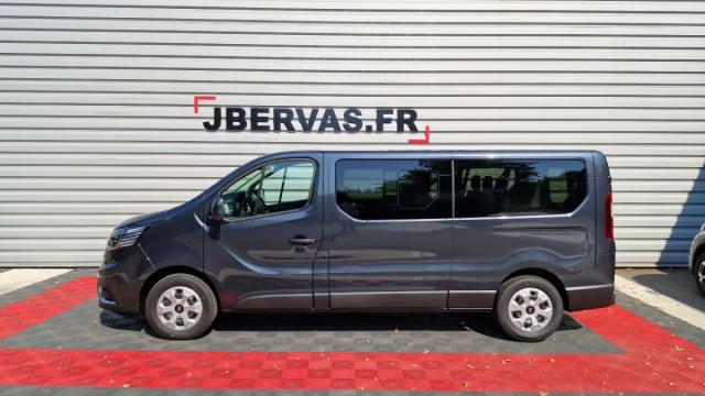 Renault Trafic image 8