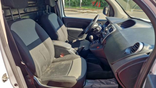 Renault Kangoo Express image 8
