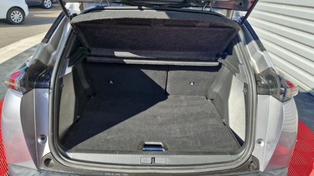 Peugeot 2008 image 7