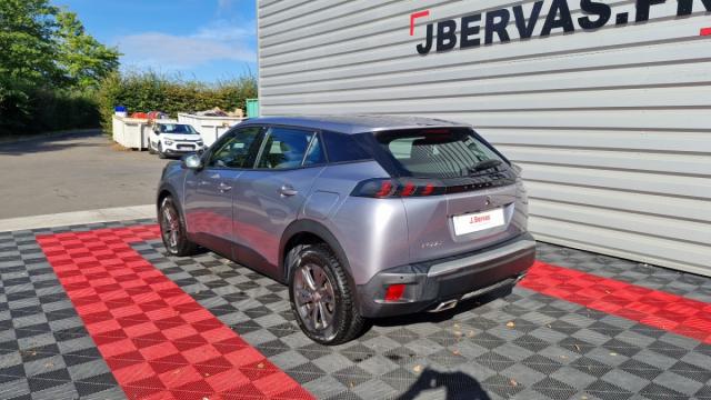 Peugeot 2008 image 2