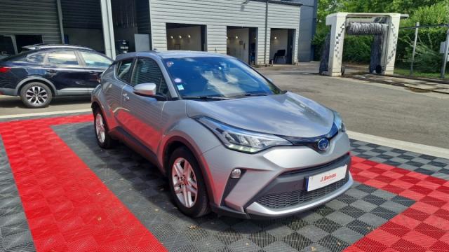 Toyota C-Hr image 6
