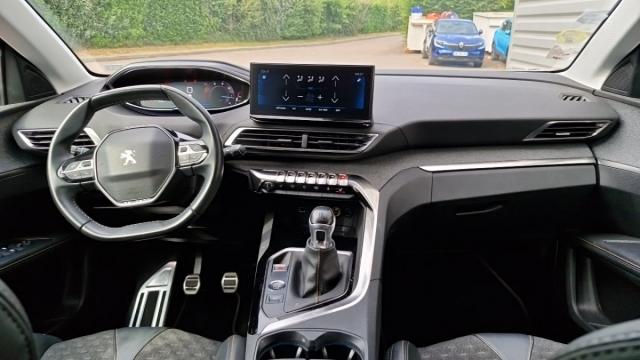 Peugeot 5008 image 4