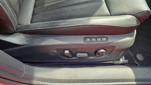 Skoda Superb Combi image 5