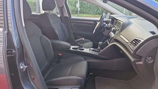 Renault Mégane Estate image 2