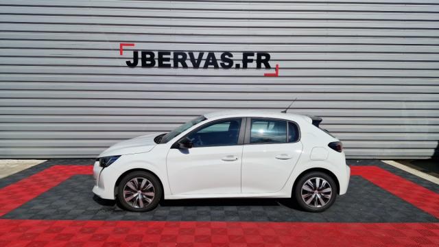 Peugeot 208 image 6