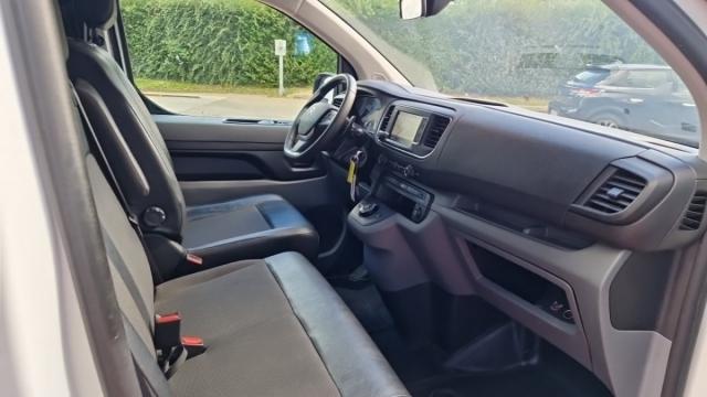 Citroen Jumpy image 8