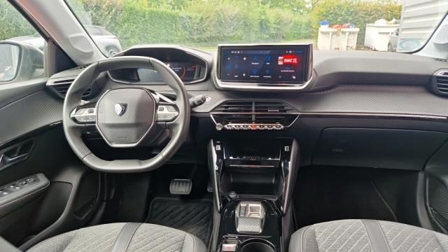 Peugeot 208 image 1