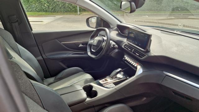 Peugeot 5008 image 9