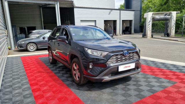 Toyota Rav4 image 2