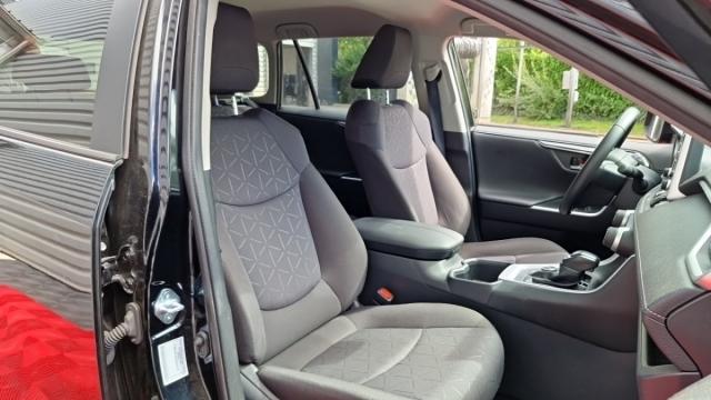 Toyota Rav4 image 7
