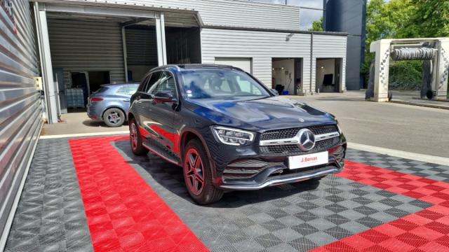 Mercedes Benz Glc image 4