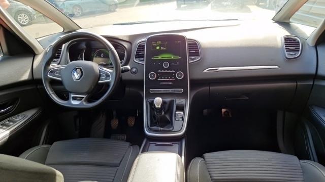 Renault Grand Scénic image 6