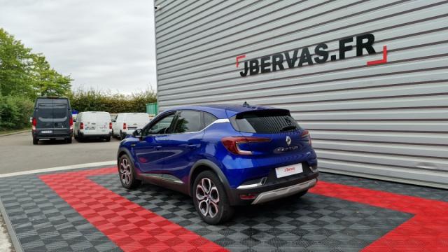 Renault Captur image 2