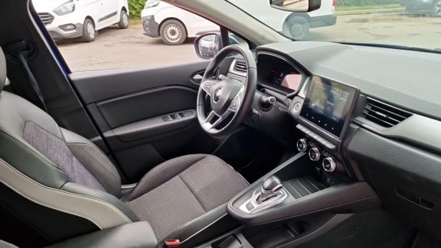 Renault Captur image 9