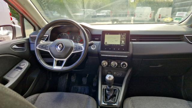 Renault Clio image 2