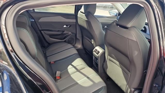 Peugeot 308 image 4