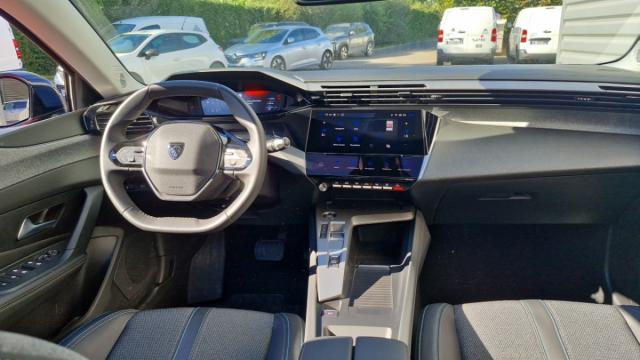 Peugeot 308 image 1