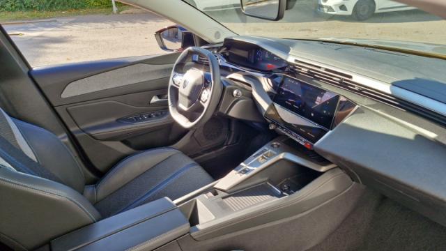 Peugeot 308 image 7