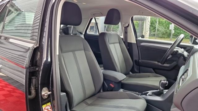 Volkswagen T-Roc image 3