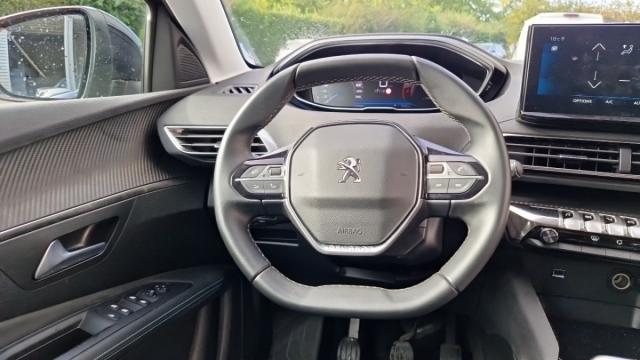 Peugeot 3008 image 6
