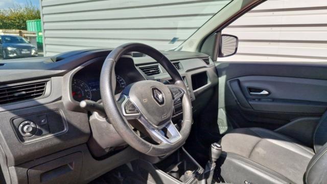 Renault Express Van image 7