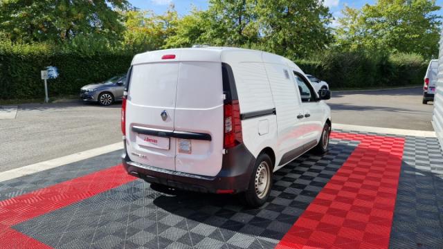 Renault Express Van image 9