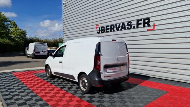 Renault Express Van image 6