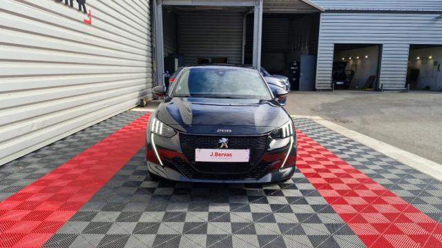 Peugeot 208 image 3