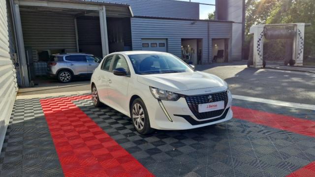 Peugeot 208 image 2