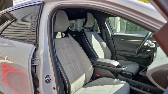 Renault Mégane E-Tech image 1