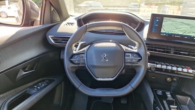 Peugeot 5008 image 4