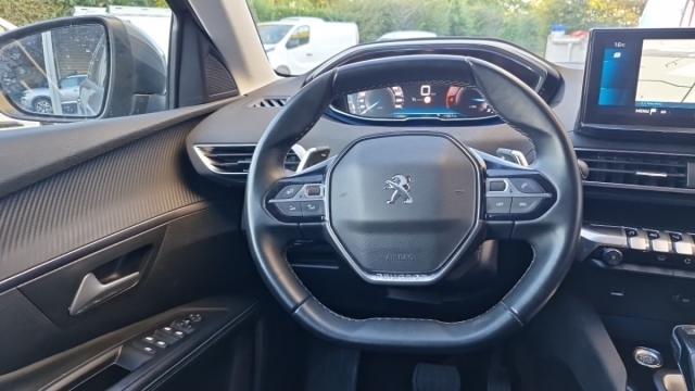 Peugeot 5008 image 7