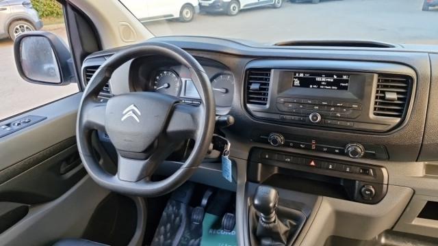 Citroen Jumpy image 1