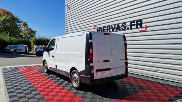Renault Trafic image 8
