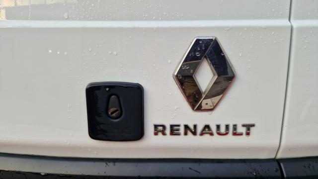 Renault Express Van image 3