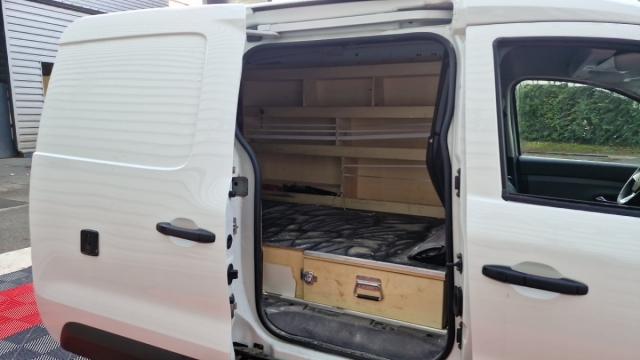 Renault Express Van image 5