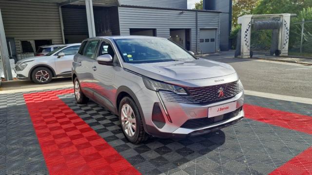 Peugeot 5008 image 9